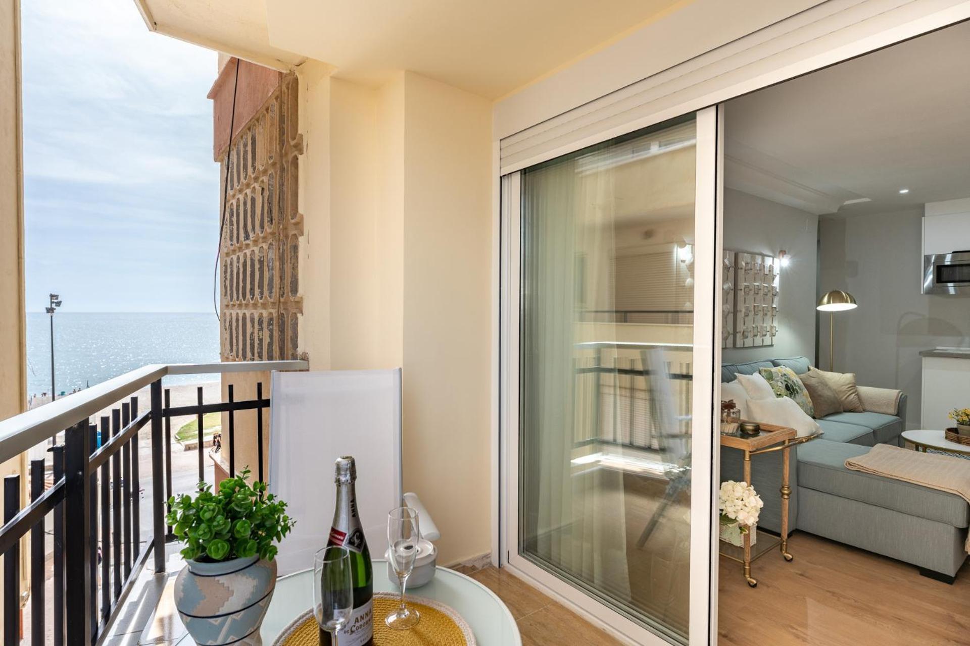 Malagasuite Niza II Fuengirola Εξωτερικό φωτογραφία